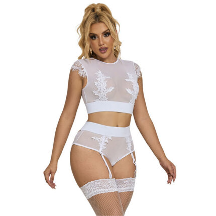 954031 BRA + PANTIES WITH GARTER BELT WHITE S/M